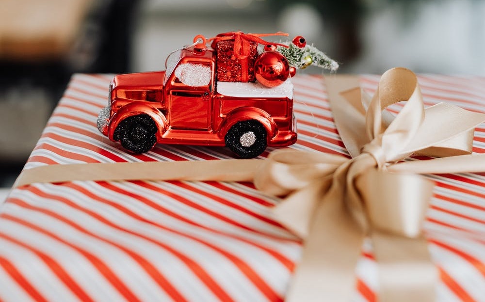 Christmas Gifts for a Classic Car Enthusiast