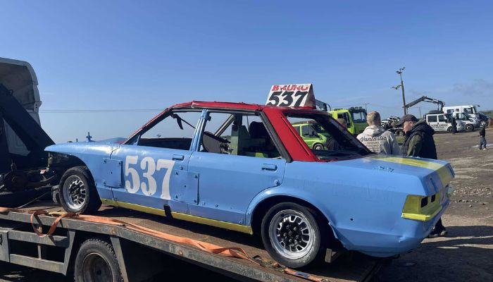 Legends on the Track: Top 5 Classic Cars of Banger Racing